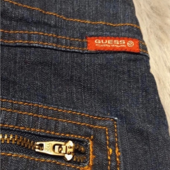 Guess Jeans Excellent Condition - Picture 4 of 5